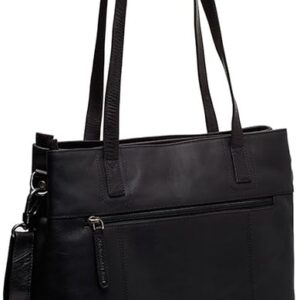 Shopper Nola Schwarz